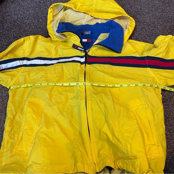 Vintage Yellow Windbreaker Jacket - Picture 4 of 9